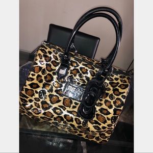 Medium sized Hello Kitty cheetah print bag